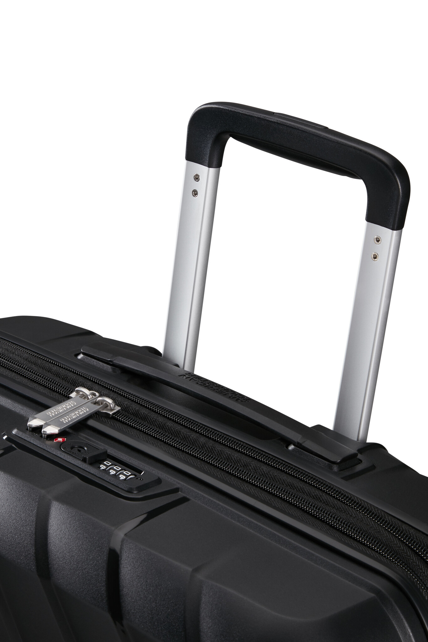 American Tourister American Tourister Flytwist 55 cm EXP. Spinner zwart