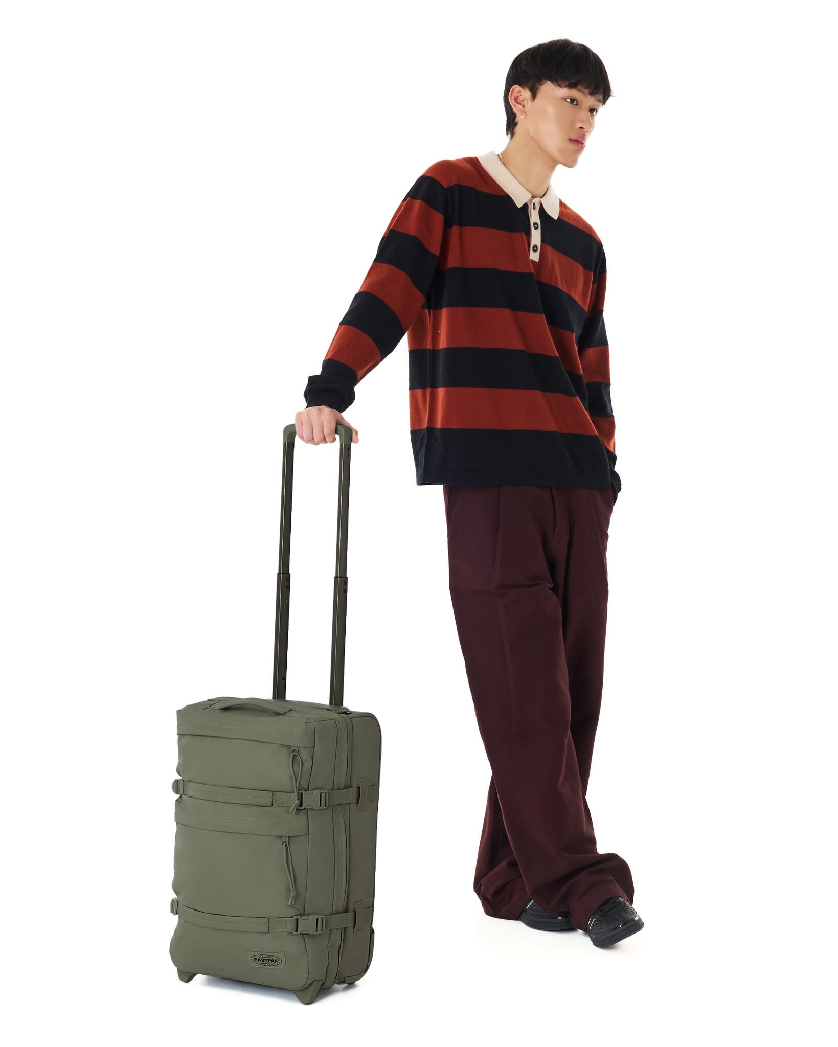 Eastpak Eastpak Transit'r Plus S 55x35x20cm handbagage wieltas monotone khaki
