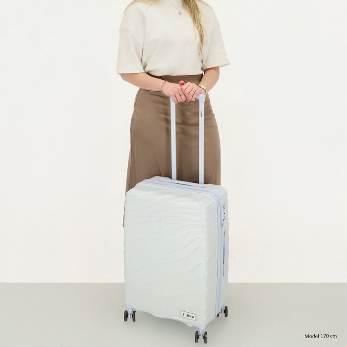 Zebra Trends Zebra Trends Sandy  EXP. 64cm reiskoffer licht blauw