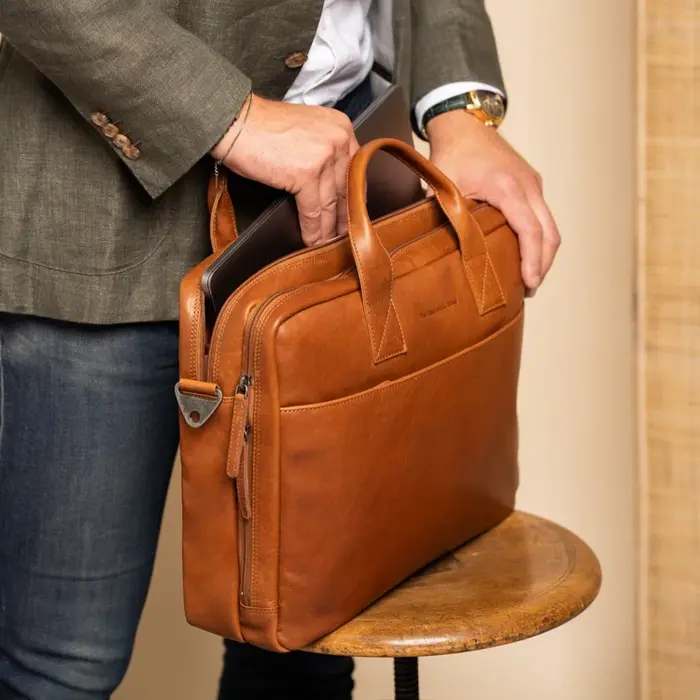 Chesterfield Chesterfield Frazer 15" laptop business-tas cognac