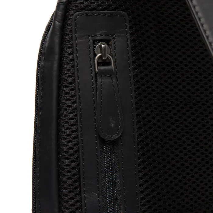Chesterfield Chesterfield Bowey crossbodybag zwart