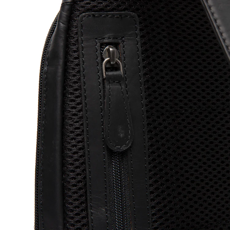 Chesterfield Chesterfield Bowey crossbodybag zwart