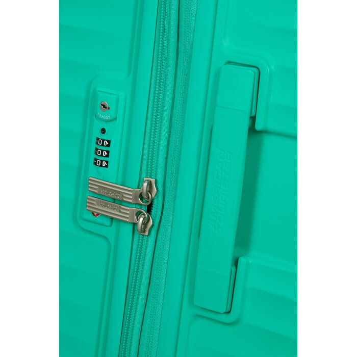 American Tourister American Tourister Diablast reiskoffer spinner 68cm cyber aqua