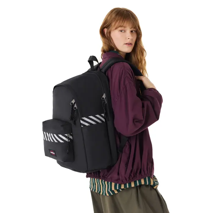 Eastpak Eastpak Day Office27L- 16" laptop-rugtas refleks stripe black