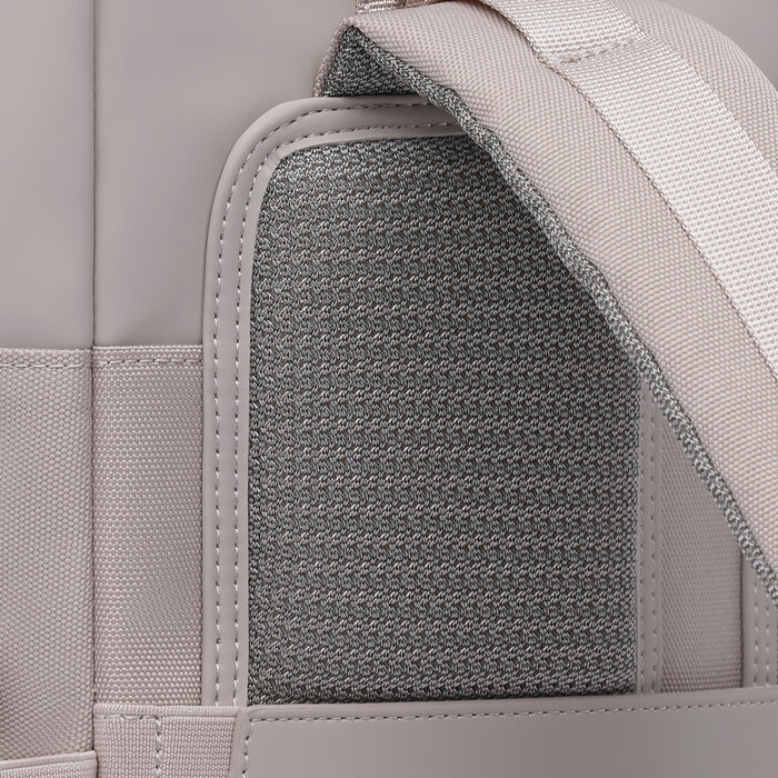 Kapten & Son Kapten&Son Bergen Pro 15" laptop-rugtas muted rose