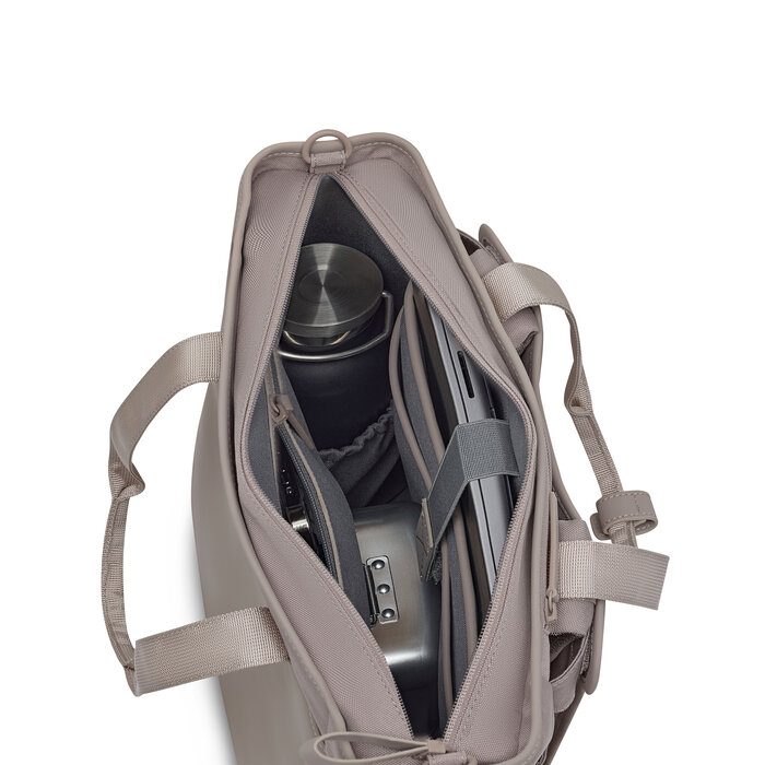 Kapten & Son Kapten&Son Lindby Pro 15" laptpo-shopper-rugtas muted rose