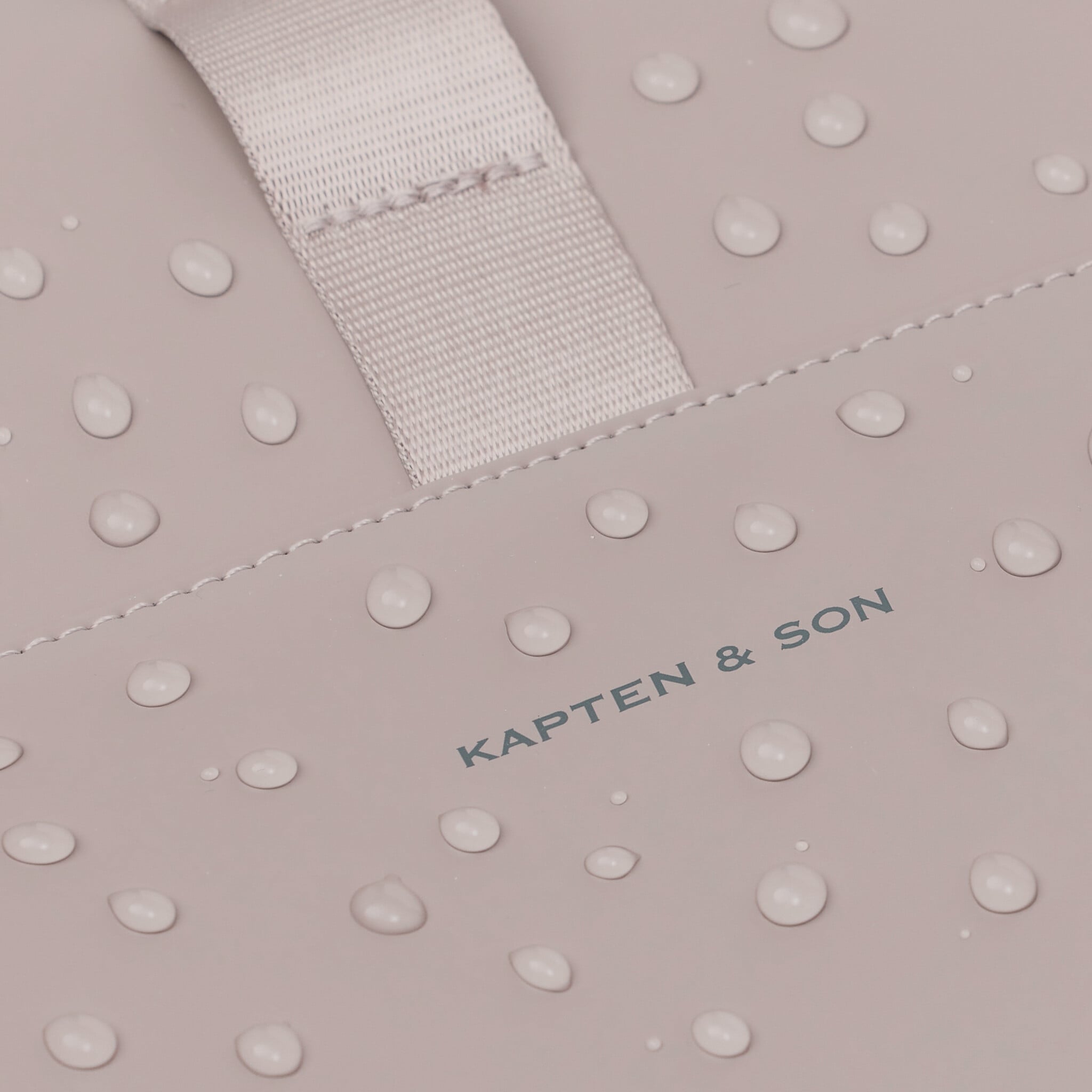 Kapten & Son Kapten&Son Lund full pu 15.6" laptop-rolltop-rugtas muted rose