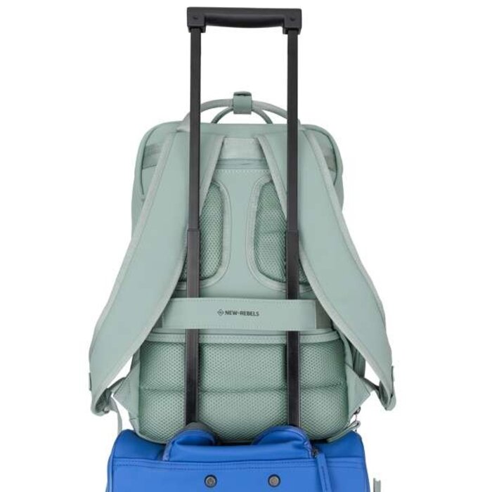 New Rebels New Rebels William Milwaukee 15.6" handel backpack salie green