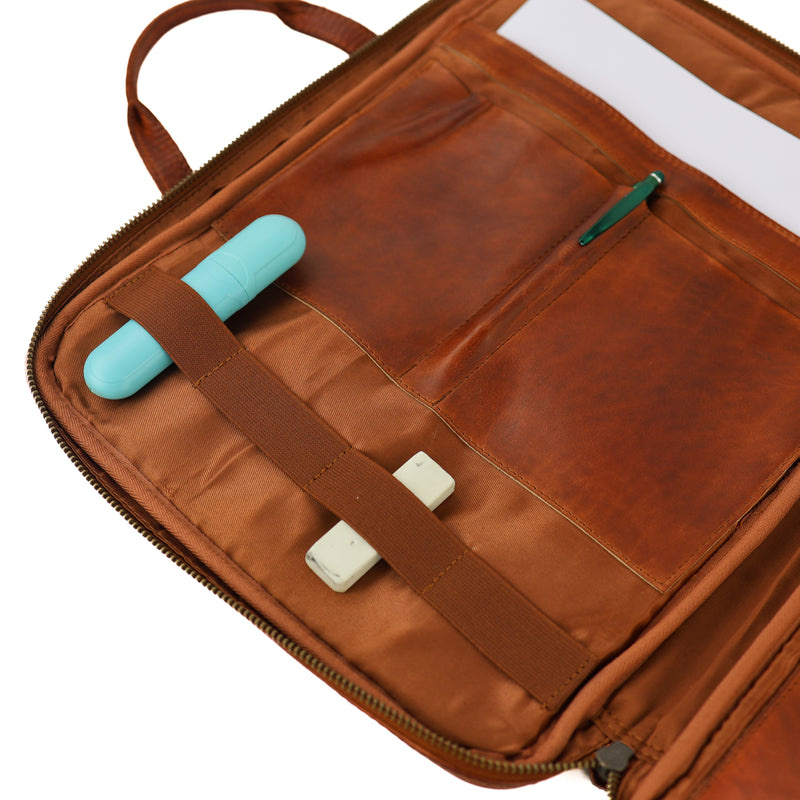Bear Design Bear Design Cleo 13" laptop-documenten map cognac