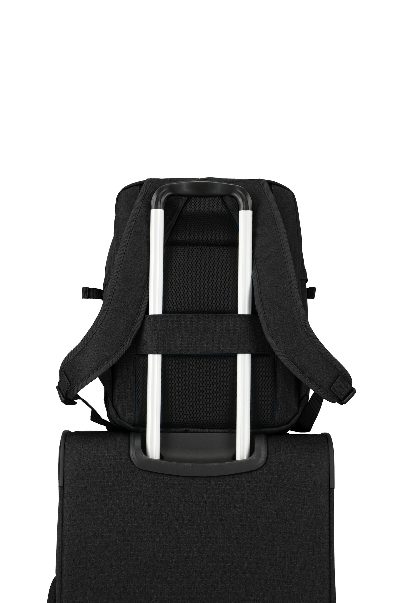 Travelite Travelte Kick Off 15.6" laptop-cabin rugtas (30x40x20-23cm) zwart