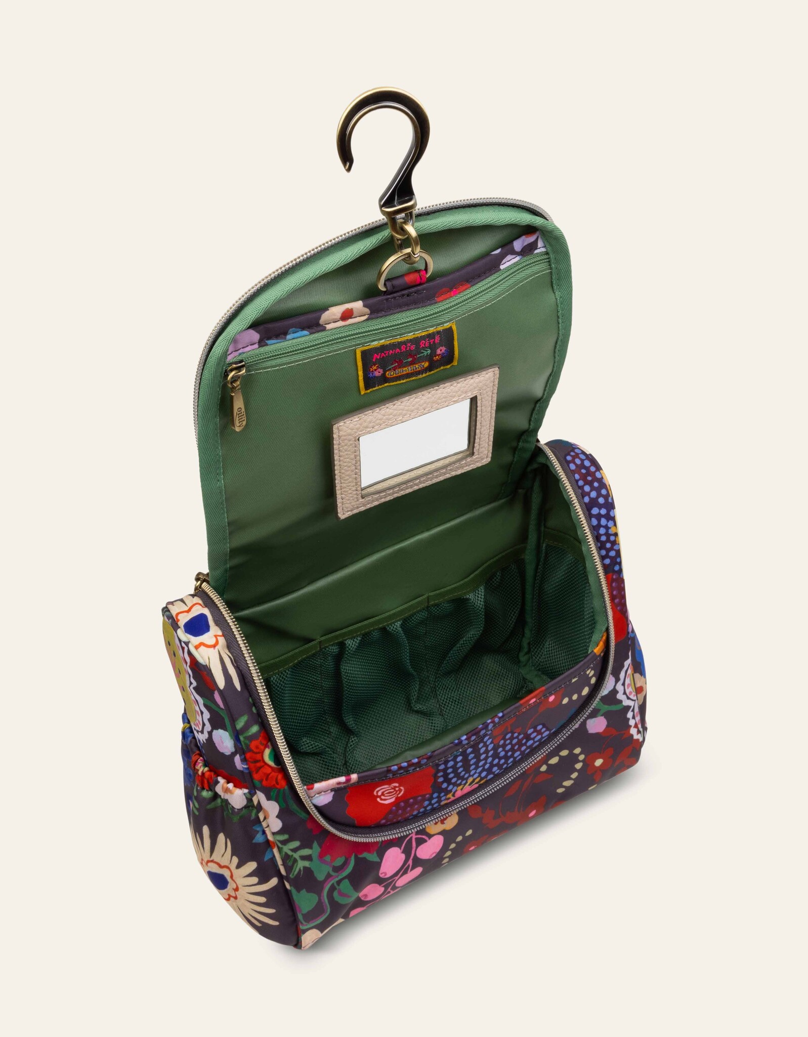 Oilily Oilily Cathy Travel Kit With Hook forged iron