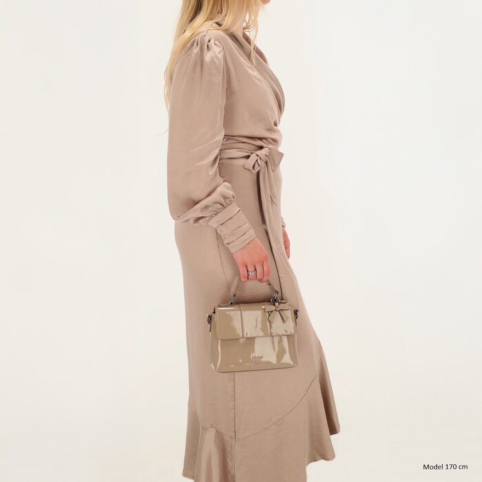 Charm London Charm London Kensington Handtas lak-taupe