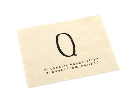 Jewelry polishing cloth