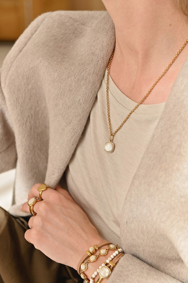 JUTTA GOUD