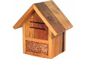 Insectenhotel lieveheersbeestjes en bijen, gerecycled hout