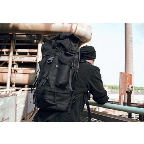 Brandit Combat Backpack Zwart  65 Liter Rugzak Brandit Combat Backpack Zwart  65 Liter Rugzak