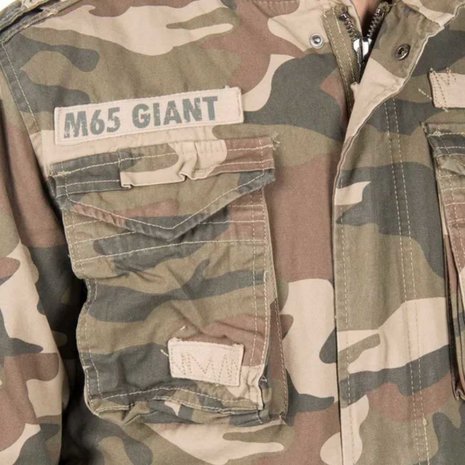 Brandit M-65 Giant Light Woodland Winterjas Heren Brandit M-65 Giant Light Woodland Winterjas Heren