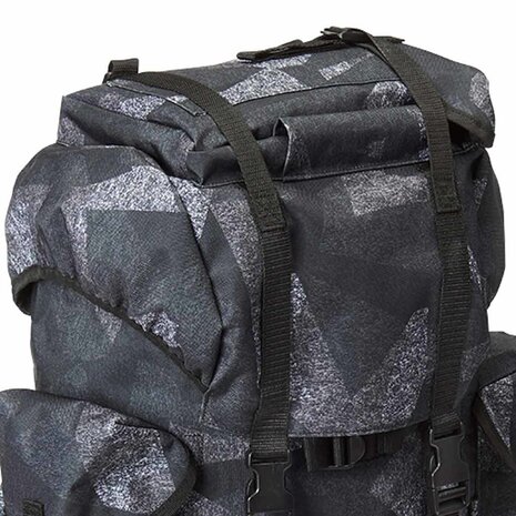 Brandit Combat Backpack Night Camo Digital 65 Liter Rugzak Brandit Combat Backpack Night Camo Digital 65 Liter Rugzak
