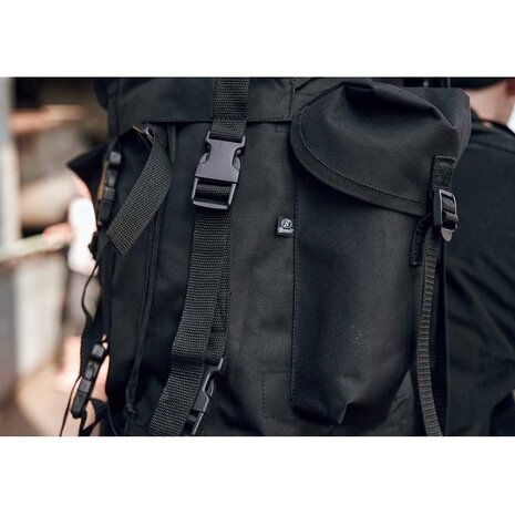 Brandit Combat Backpack Night Camo Digital 65 Liter Rugzak Brandit Combat Backpack Night Camo Digital 65 Liter Rugzak