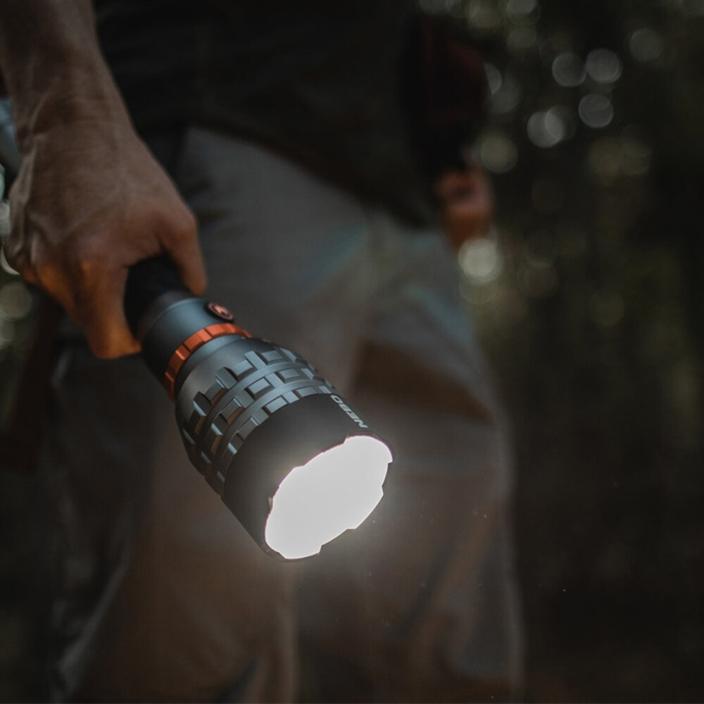 Nebo Davinci 18000 Oplaadbare Zaklamp