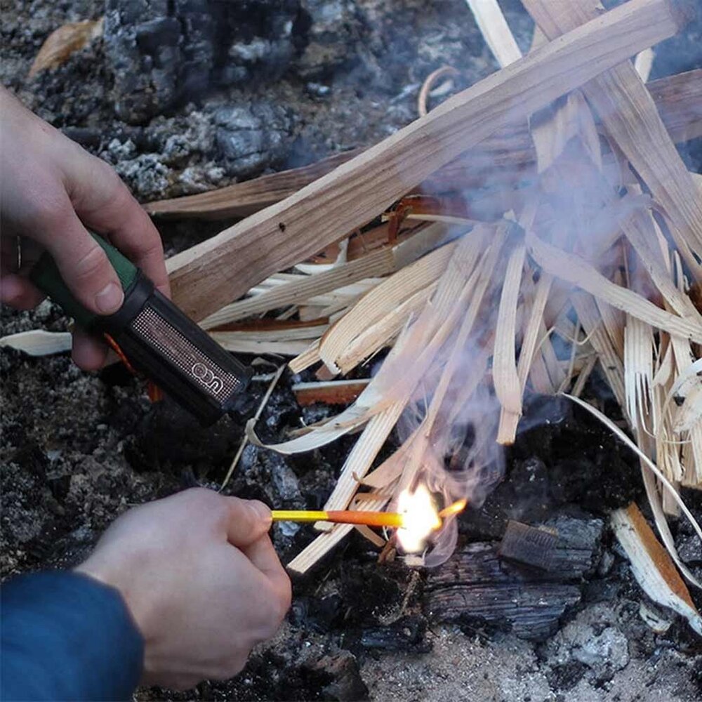 UCO Titan Stormproof Match Kit