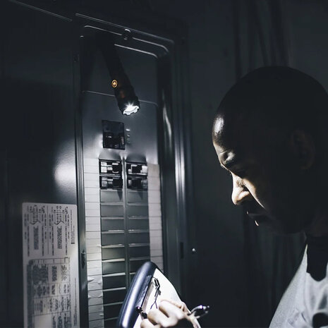 Nebo Master Series FL3000 Oplaadbare Zaklamp Nebo Master Series FL3000 Oplaadbare Zaklamp