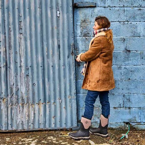 Muck Boot Arctic Sport II Mid Black Tweed Laarzen Dames Muck Boot Arctic Sport II Mid Black Tweed Laarzen Dames