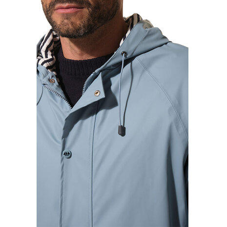 Hublot Proue Lichtblauw Regenjas met Capuchon Hublot Proue Lichtblauw Regenjas met Capuchon