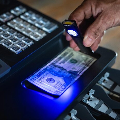 Nebo Slim Mini UV Zaklamp Nebo Slim Mini UV Zaklamp