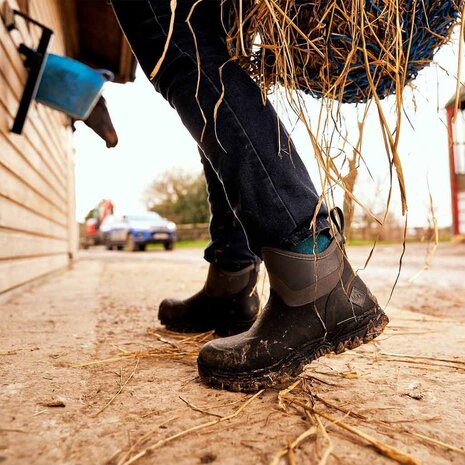 Muck Boot Arctic Sport II Ankle Black/Grey Enkellaarzen Dames Muck Boot Arctic Sport II Ankle Black/Grey Enkellaarzen Dames