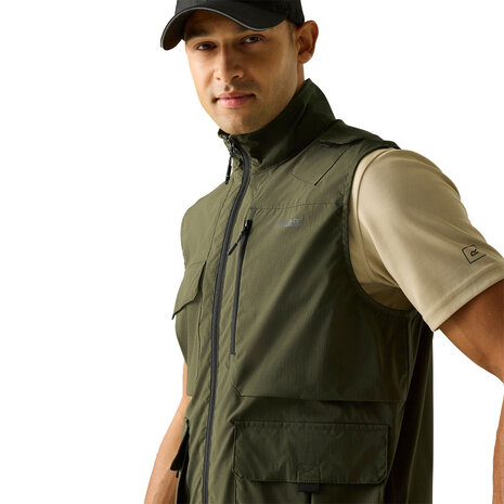 Regatta Anti-Insect Travel Light Dark Khaki Bodywarmer Heren