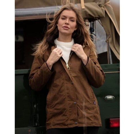 Walker and Hawkes Victoria Beige Waxjas Dames Walker and Hawkes Victoria Beige Waxjas Dames