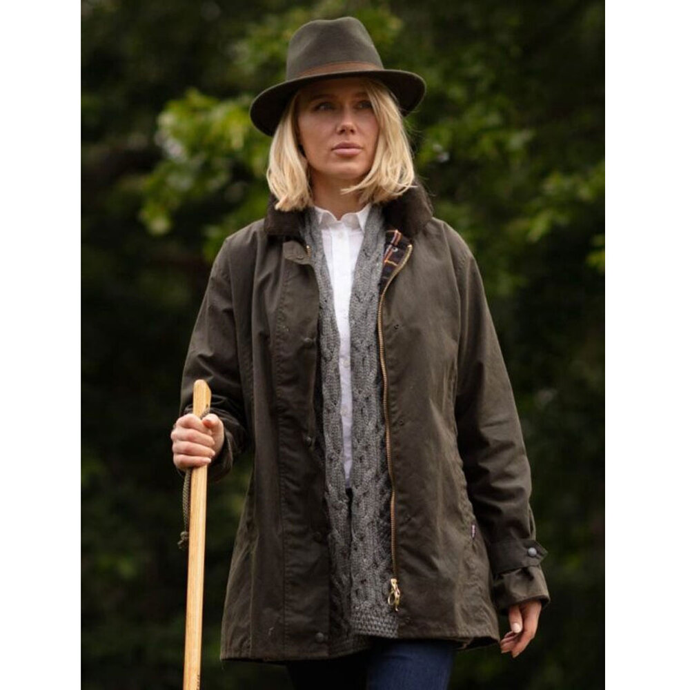Walker and Hawkes Victoria Olive Waxjas Dames