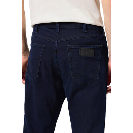 Wrangler Greensboro Black Back Jeans Heren