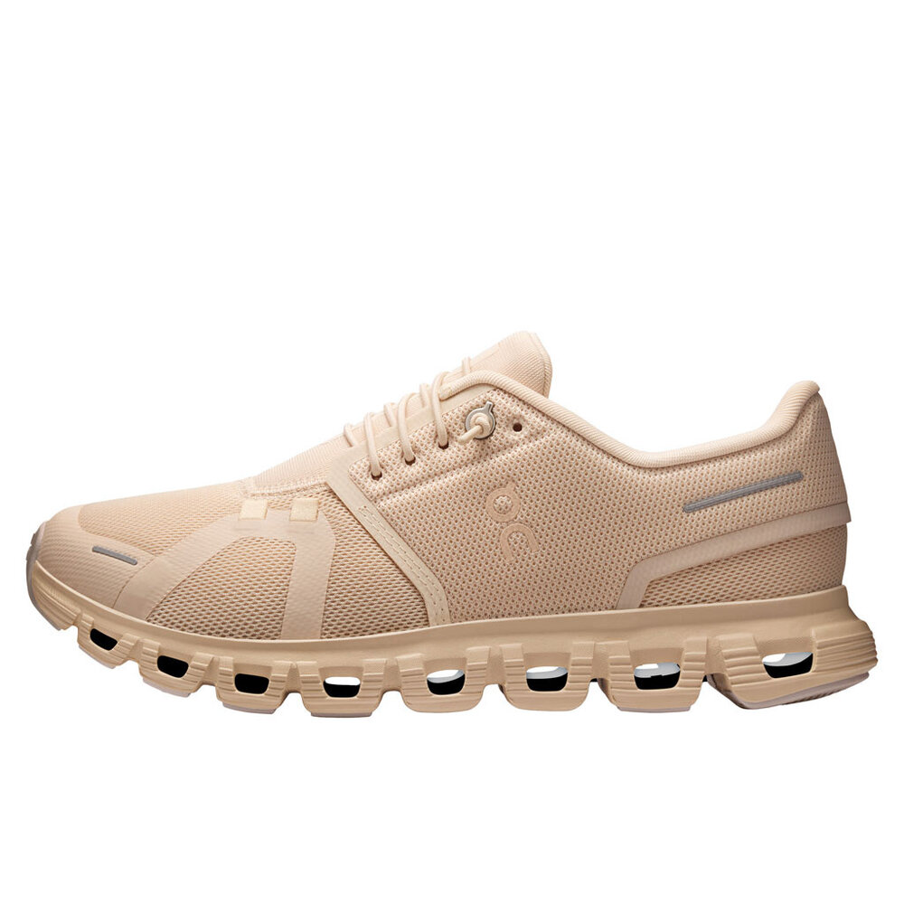 On Running Cloud 6 Sand Wandelschoenen Dames On Running Cloud 6 Sand Wandelschoenen Dames