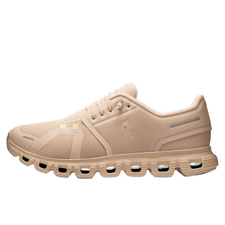 On Running Cloud 6 Sand Wandelschoenen Dames On Running Cloud 6 Sand Wandelschoenen Dames