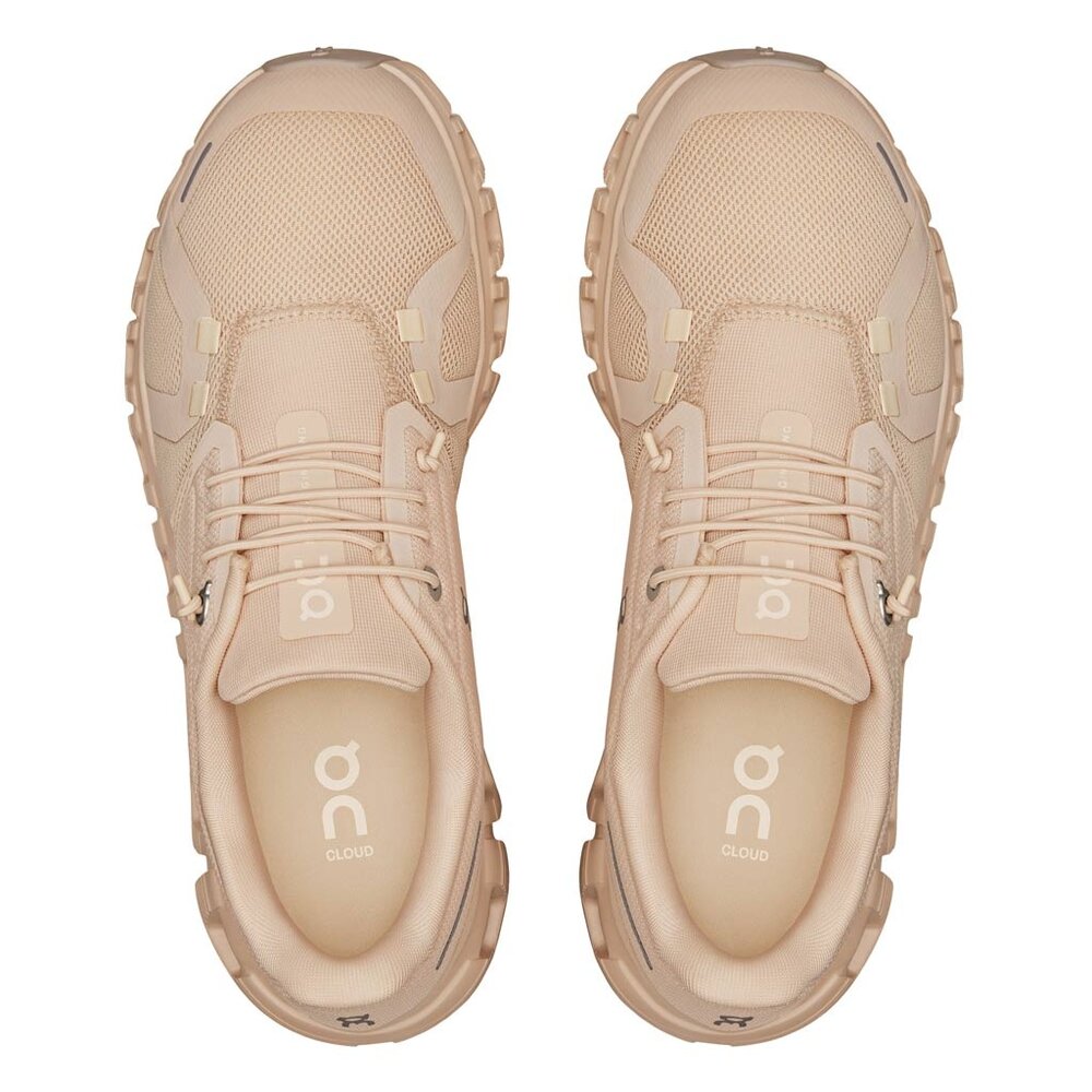 On Running Cloud 6 Sand Wandelschoenen Dames On Running Cloud 6 Sand Wandelschoenen Dames