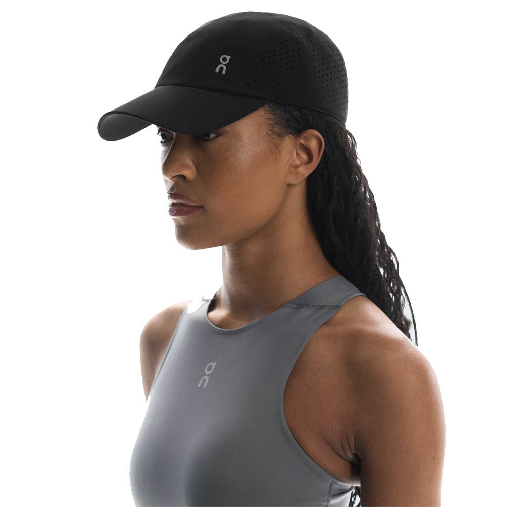On Running Lightweight Zwart Cap
