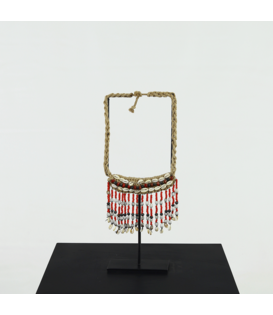 Necklace on stand B15 H35