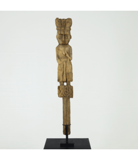 Exclusive statue on stand B14 H105