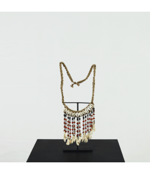 Necklace on stand B14 H32