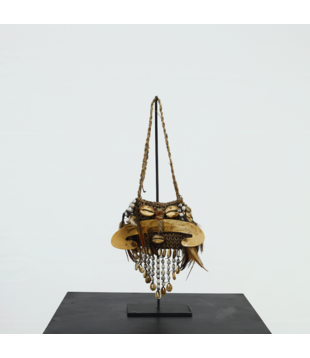 Halsketting op statief D15 H38