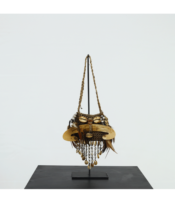 Halsketting op statief D15 H38