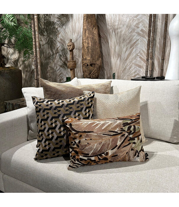 Cushion Eshie Gold/Black L45 W45