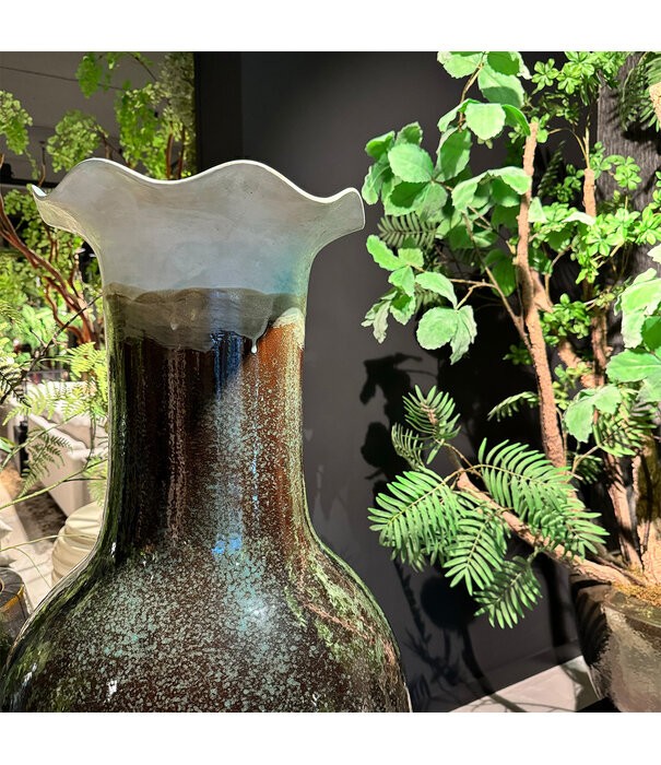 Vaas Brown/White H168 Pot & Vaas EXCLUSIVES