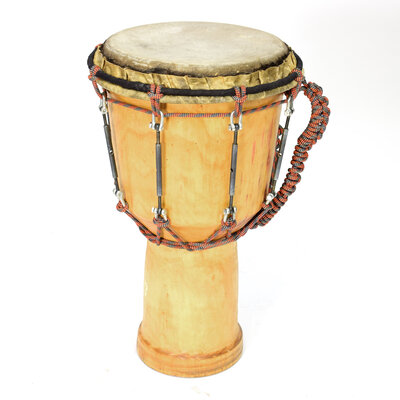 Djembe met scheeps-spanners Ø 26 cm