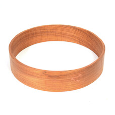 Sjamaandrumketel cederhout 36 x7,5 x1 cm (B-keuze) Sjamaandrumketel cederhout 36 x7,5 x1 cm (B-keuze)