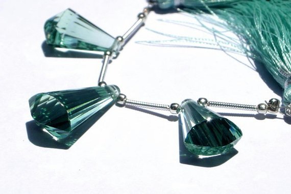 Aqua Blue Quartz briolettes (per set)