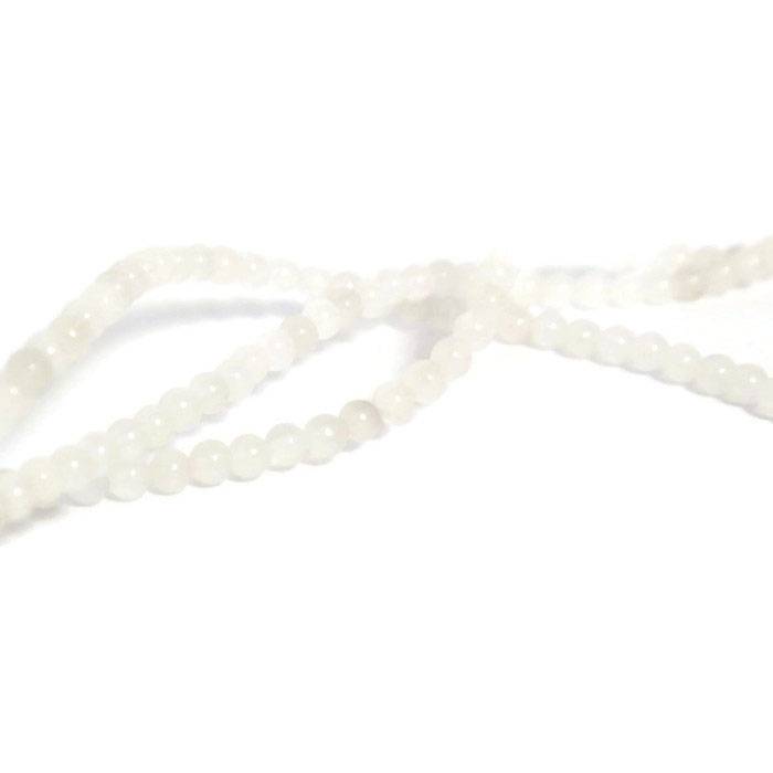 Jade kralen 4 mm rond white (streng)