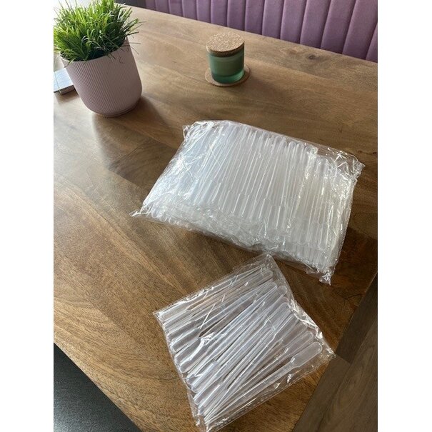 plastic pipetjes (3 ml) - ca. 200 stuks